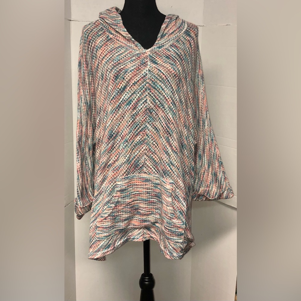 AMERICAN RAG Multi-Color Pink, Blue Shark-Bite Hem Hooded Sweater Size : M